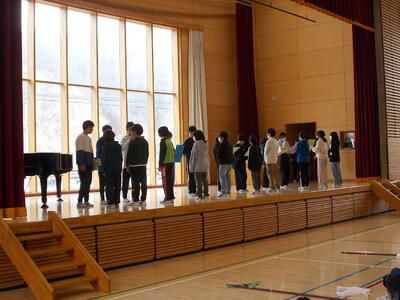 ５年生からメッセージカードをもらいました