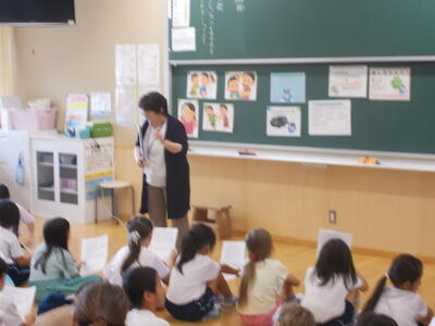 原澤幾子先生のお話をしっかり聞けています
